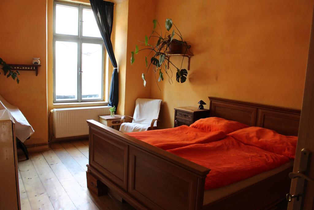 Lazy River Hostel Loket Eksteriør bilde