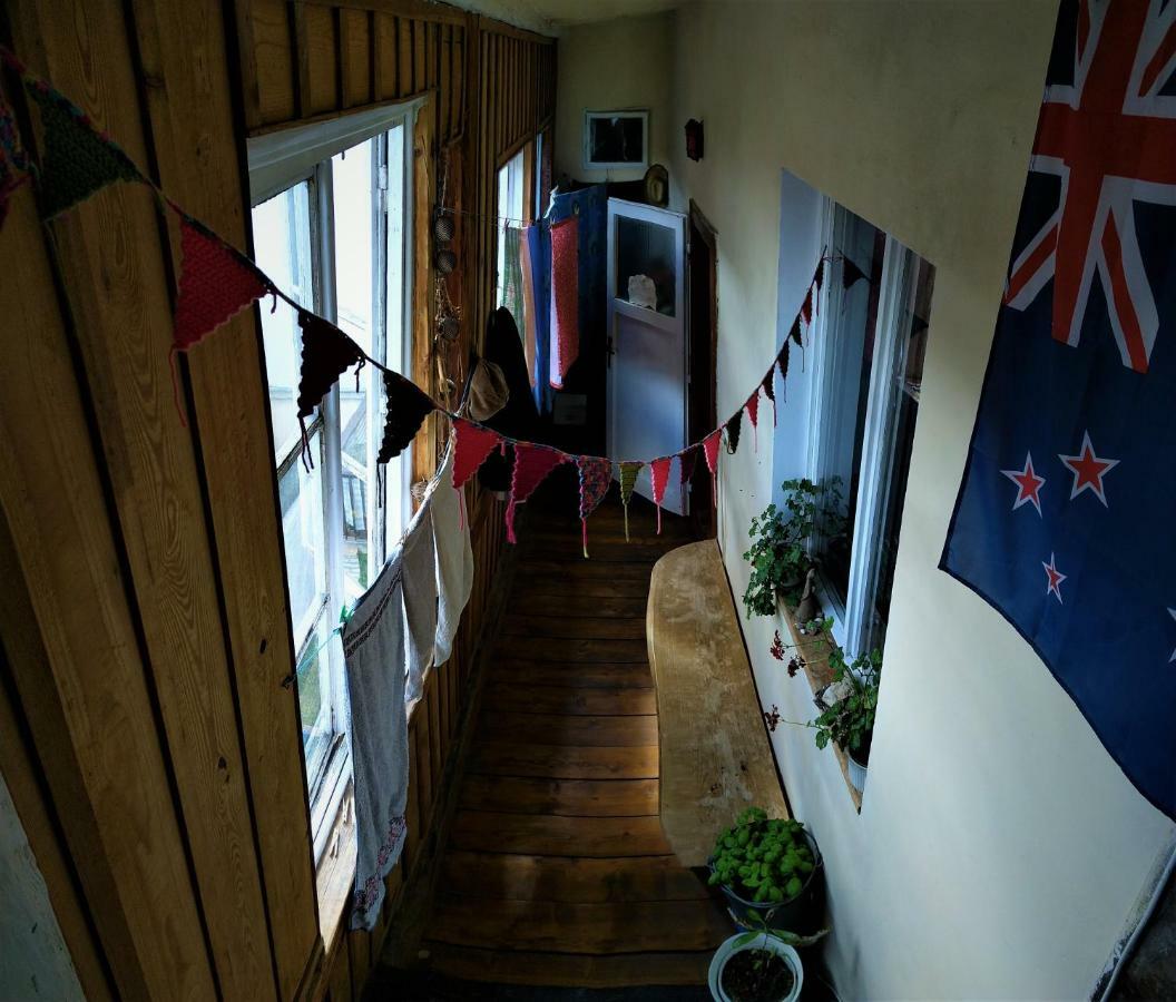 Lazy River Hostel Loket Eksteriør bilde